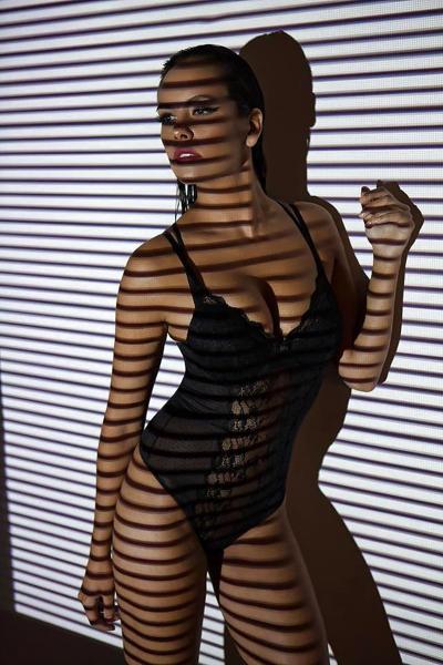 25P See through