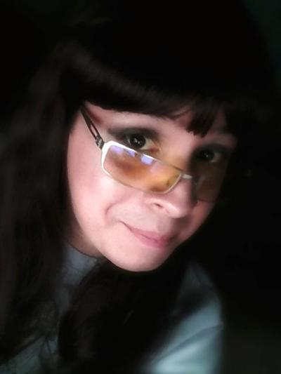 12P Your Tgirl girlfriend selfie gallery