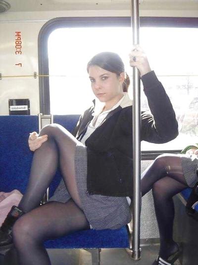 12P Young Teen Girls in Pantyhose