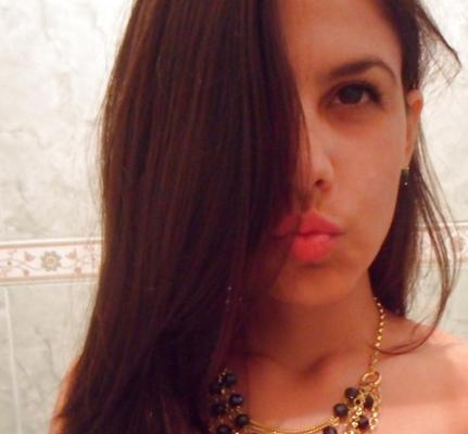15P Facebook Friend - Renata