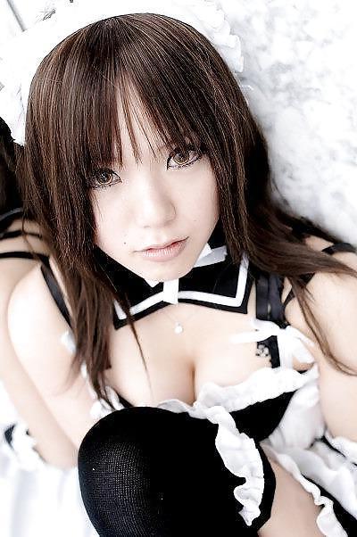 25P Cosplay, femme de chambre japonaise