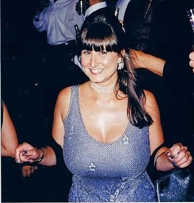 25P A busty milf who like my cock 