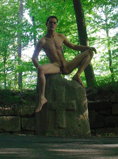 20P REAL Teen Nude in Public