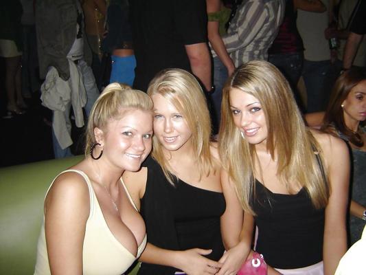 15P Nice (non nude) girls 24