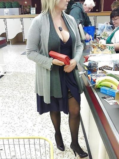 25P DRESSED TO TEASE 26 (LORDLONE) 
