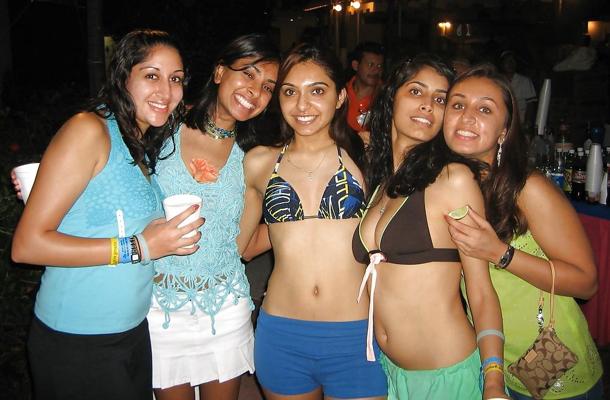 10P Desi Bikini Bash - 011