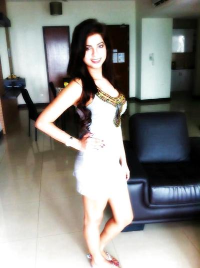 15P Sexy Girl (Non Nude)