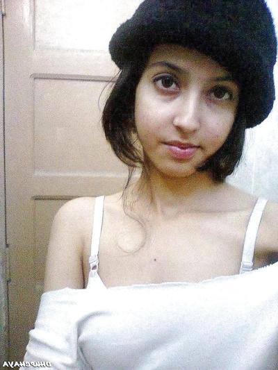 6P Selfshot pics,Student at Gujranwala Medical College,Pakistan