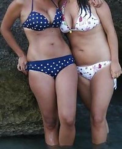 12P Two italian girls fucked last year 2 ragazze che mi scopavo