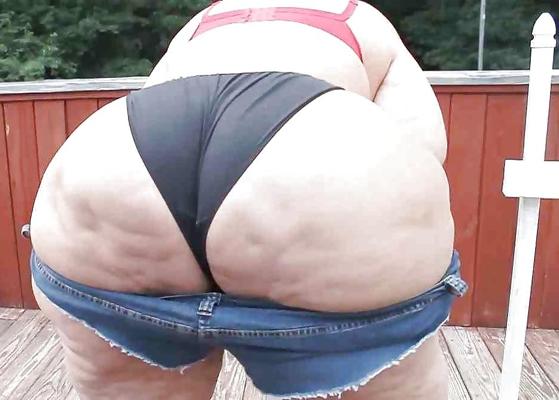 25P Thick white creamy big booty 28