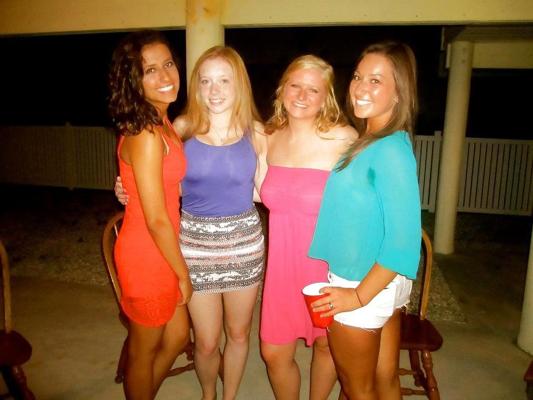 6P Busty Amatuer 11