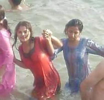 25P Hot Indian, Arab and others 