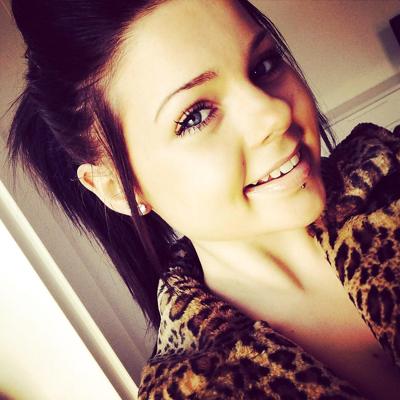 6P Chunky Teen Slut From London