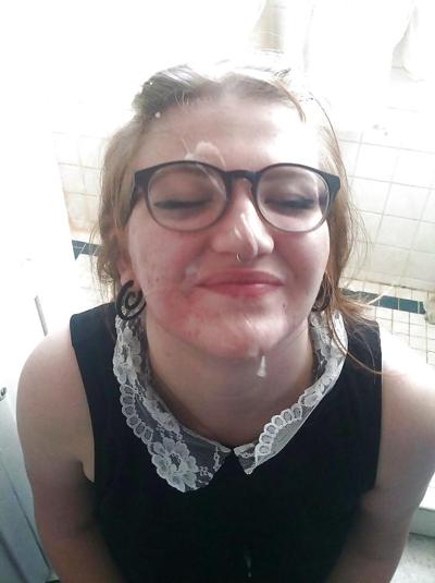 25P Girls in Glasses getting facials