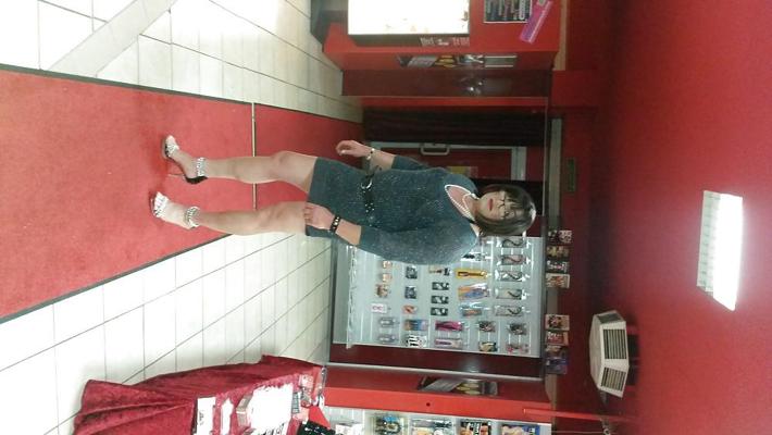8P Crossdresser