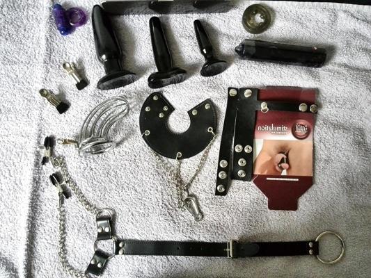 4P Toys of torture  and domination