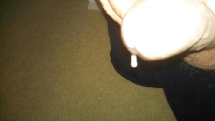 9P Love jerking off