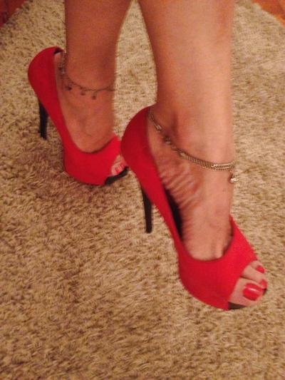 14P Lolas Füße und High Heels
