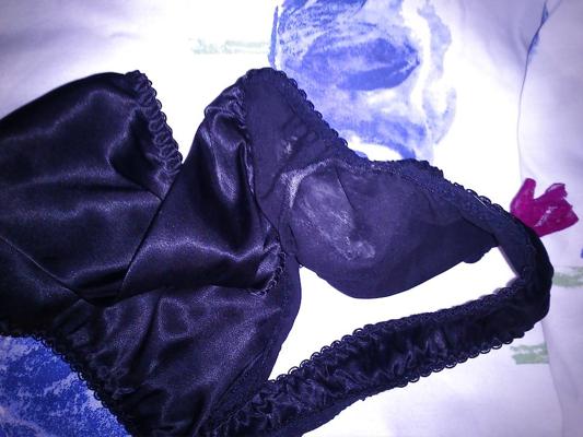 5P GFs black satin panties