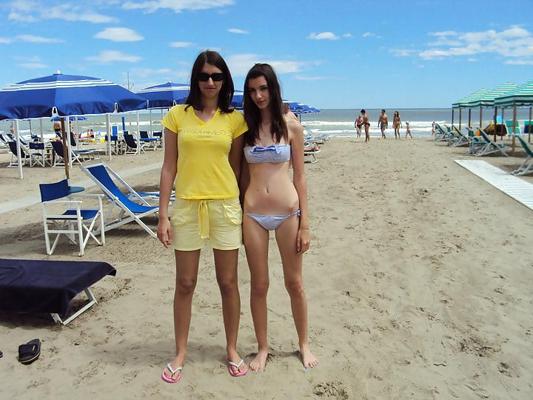 25P HOT YOUNG FACEBOOK SLUTS - COMMENT DIRTY PLS