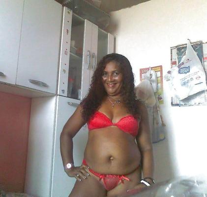 22P Brazilian Black Mature-Joana