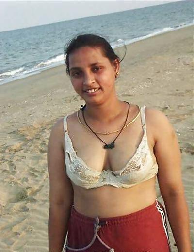17P Indian fat sexy aunty