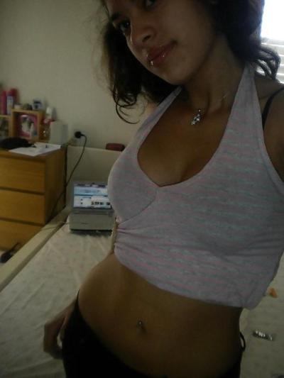 25P Web cam teen