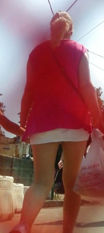 13P スパイセクシー十代のミニスカートルーマニア人
