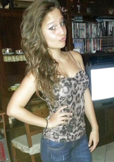 10P Nadyne - Short And Cute Tease Who Likes Me 