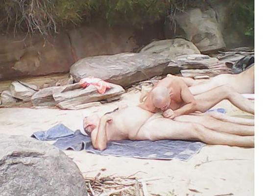 22P Nat hangs out with vraig for a funday at the beach