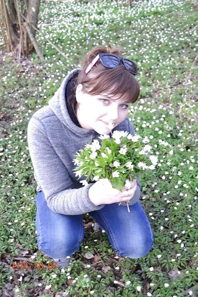 10P Great russian teen slut, comment plz...
