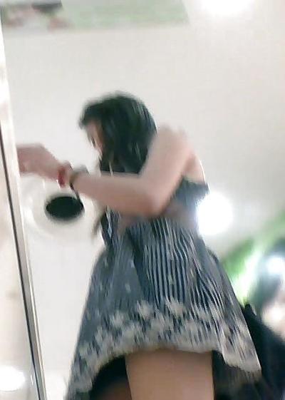 22P パンチラ 2011 年 2 月