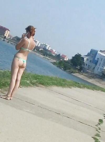 9P Spy old + young in beach romanian