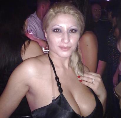 9P Bulgarian Sexy MILF