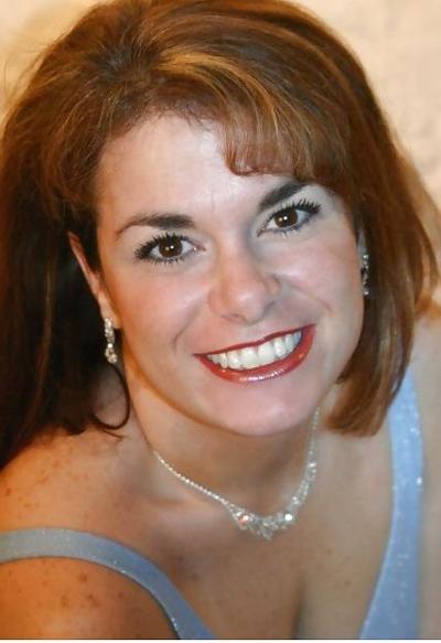 25P Pics of my mom from her computer please cum on her
