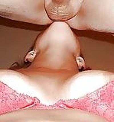 23P Lèche le cul et les grosses couilles des papas, assis sur ton visage de salope