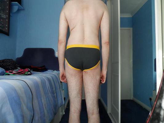 10P Underwear brought by an admirer