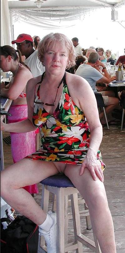 25P Her Vagina Is A Small Slit 3