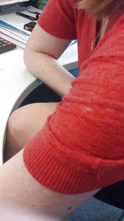 10P Downblouse attempts of Girl from work