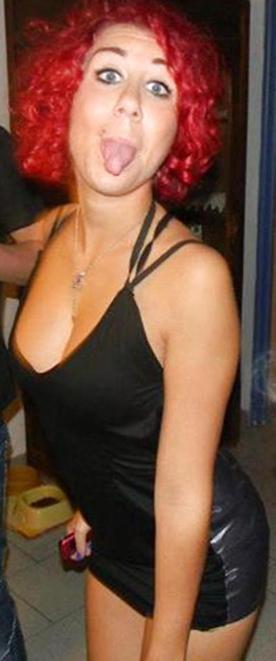 17P CUM ON THIS FUCKING BITCH FACE!! AND COMMENT DIRTHY