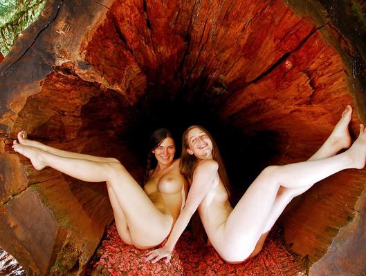25P Naked Tits, Bums and Bits