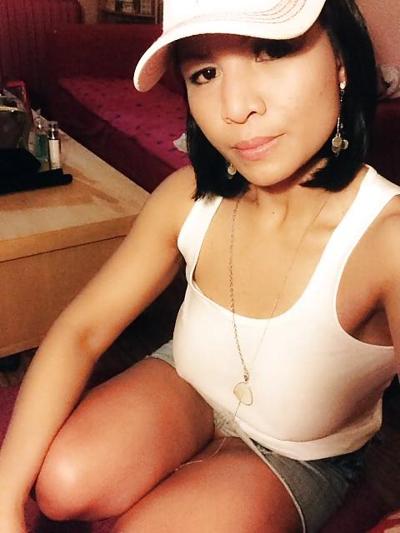 11P Hoories from China (non nude)