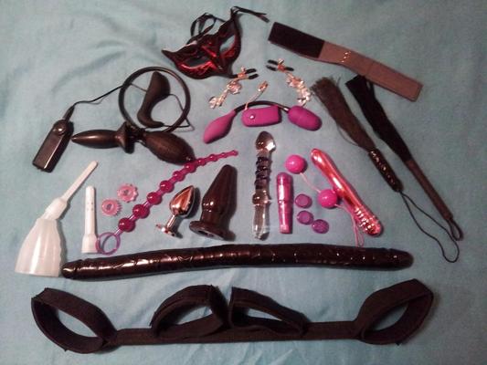 8P Toys