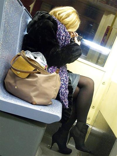 25P Babes in Nylons