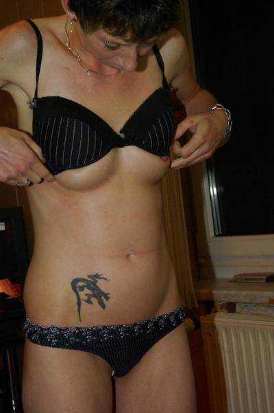 14P Wet and horny german milf  full dressed