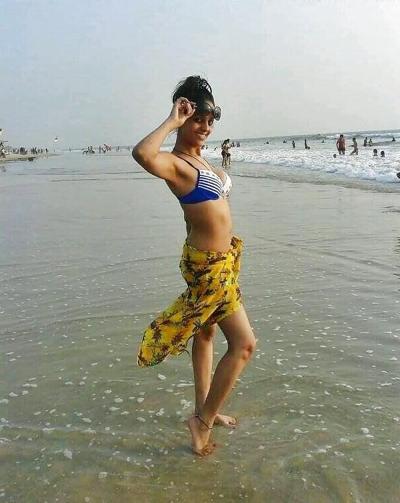 11P Desi Bikini Bash - 001