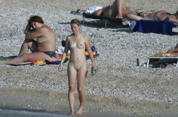 25P Teens at nudist beach