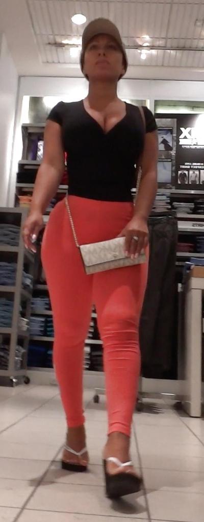 7P Latina mall