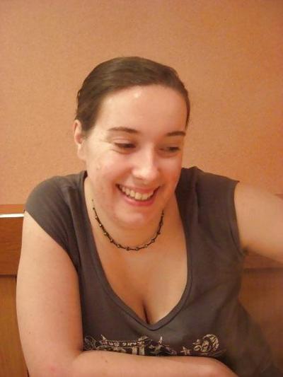 25P Random non nude babes