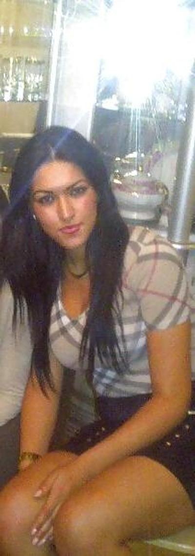 11P Beurette Marokkaanse slet Rdam